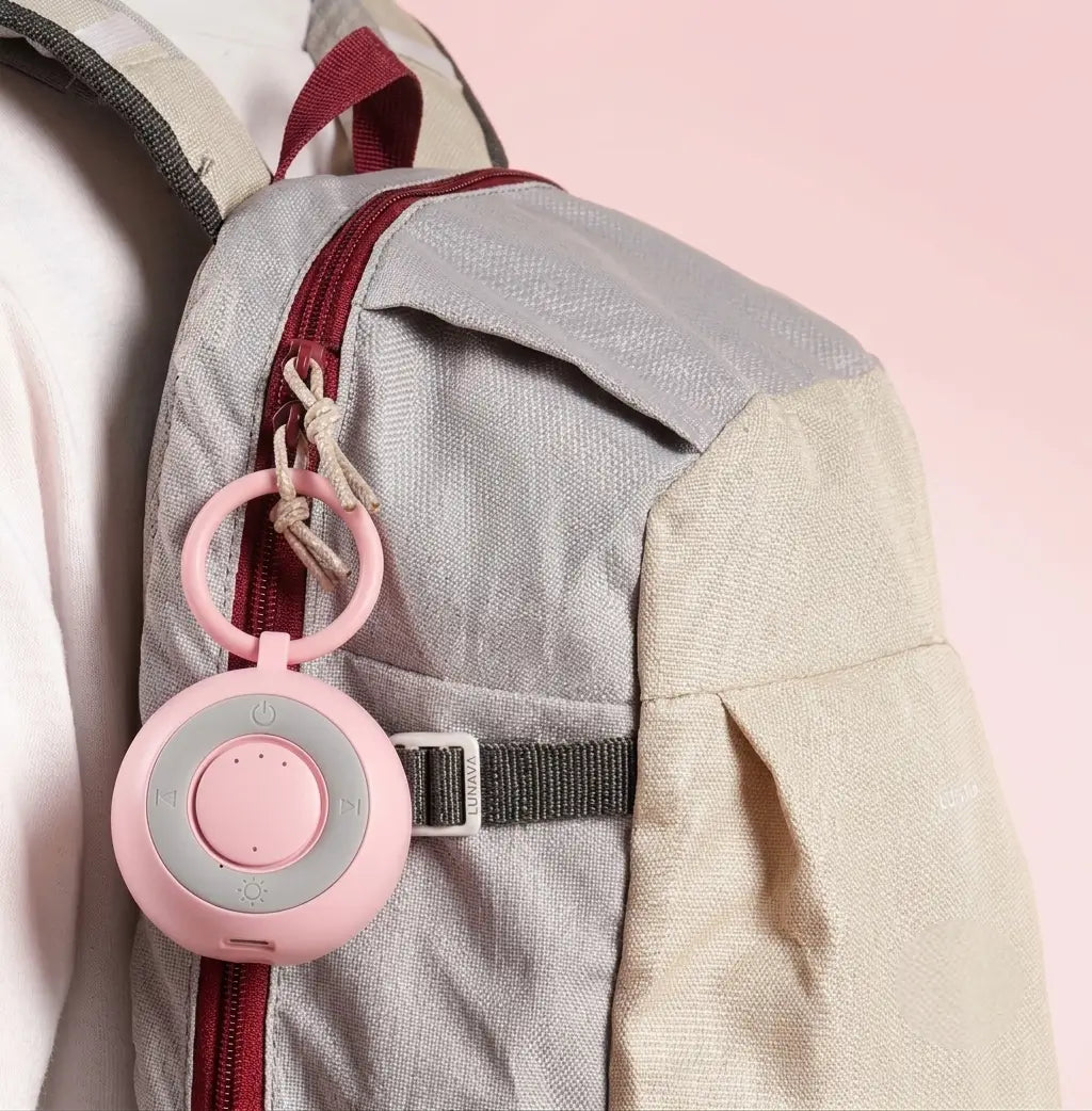 LUNAVA — La veilleuse qui veille sur les nuits de bébé